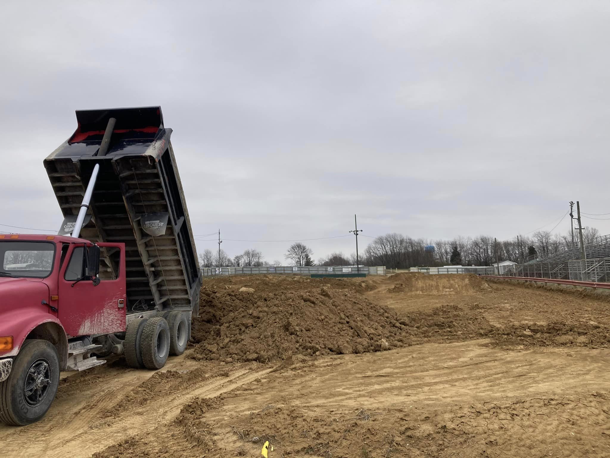 Hauling Services – PMC Excavating